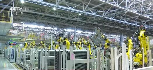 從點(diǎn)、線、面到群 新材料技術(shù)驅(qū)動(dòng)制造業(yè)轉(zhuǎn)型升級與蓬勃發(fā)展